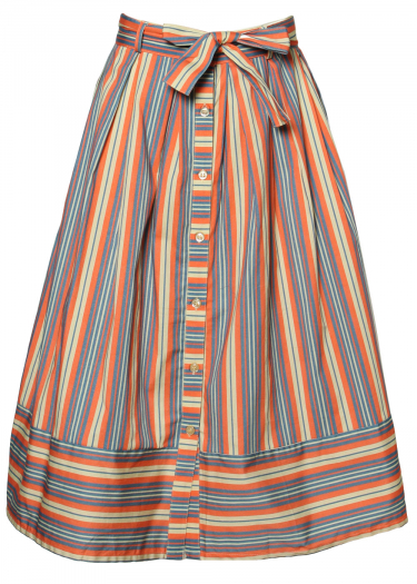 Full pleated skirt with belt
